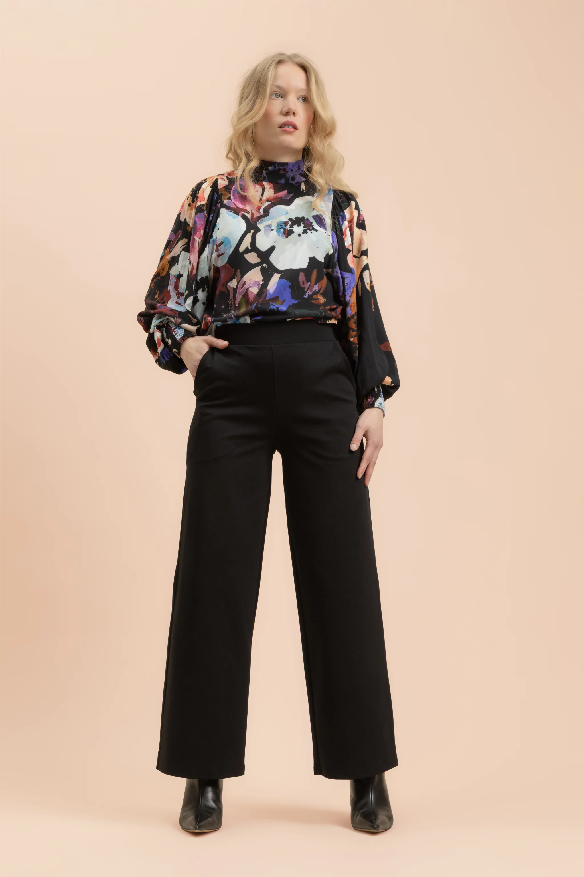 Everyday Pants, Black - Image 4