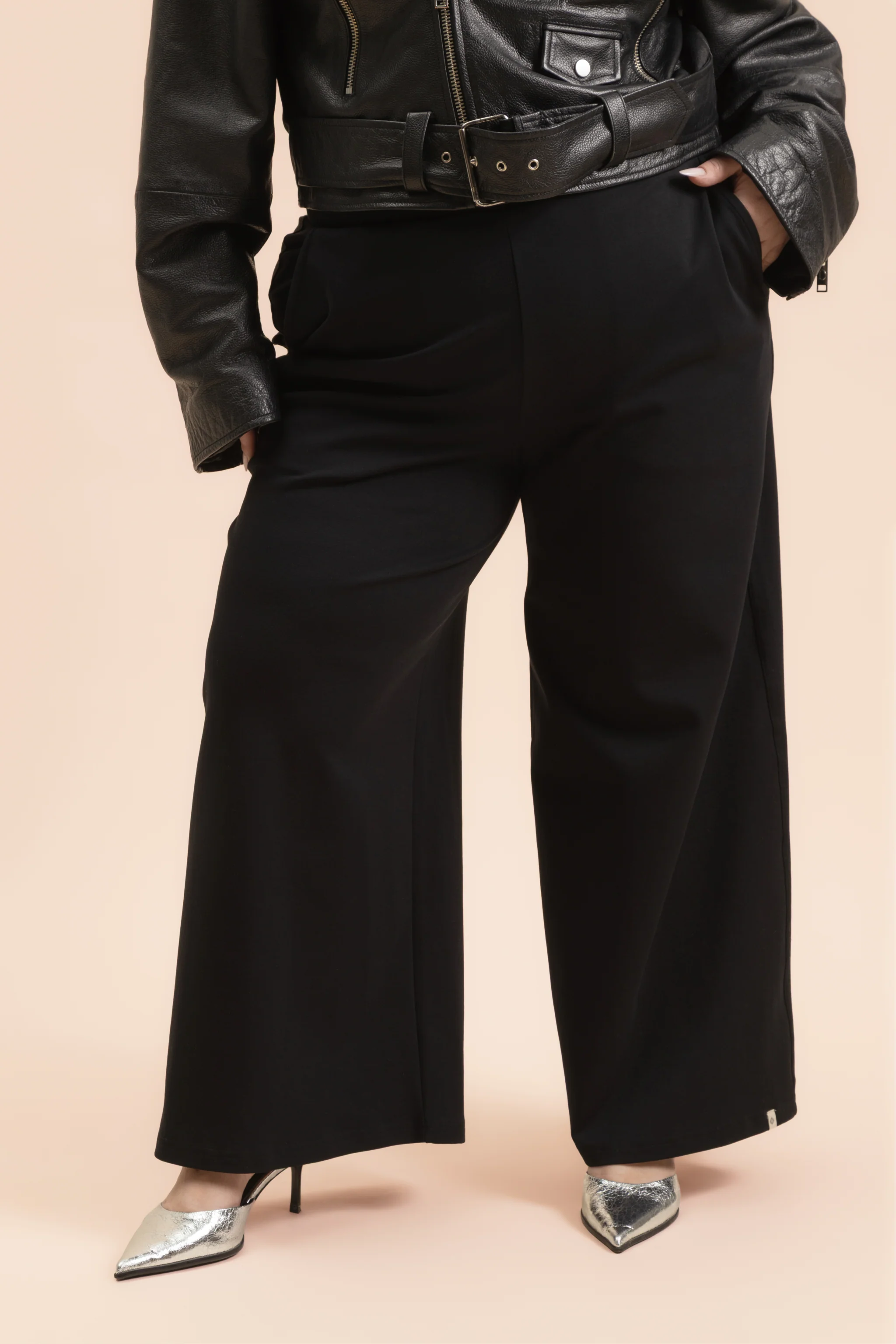 Everyday Pants, Black - Image 8
