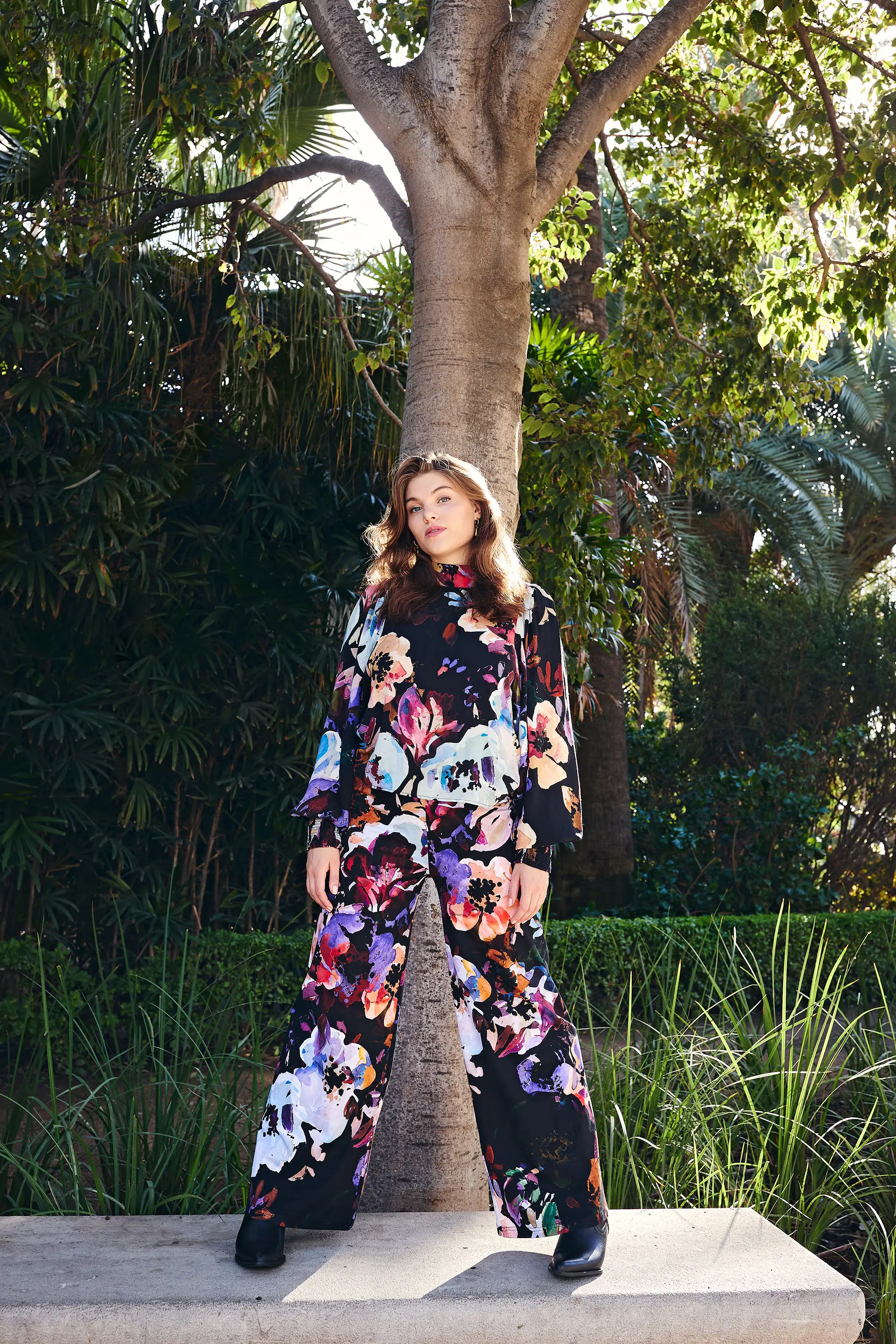 Puff Blouse, Black Anemone - Image 9