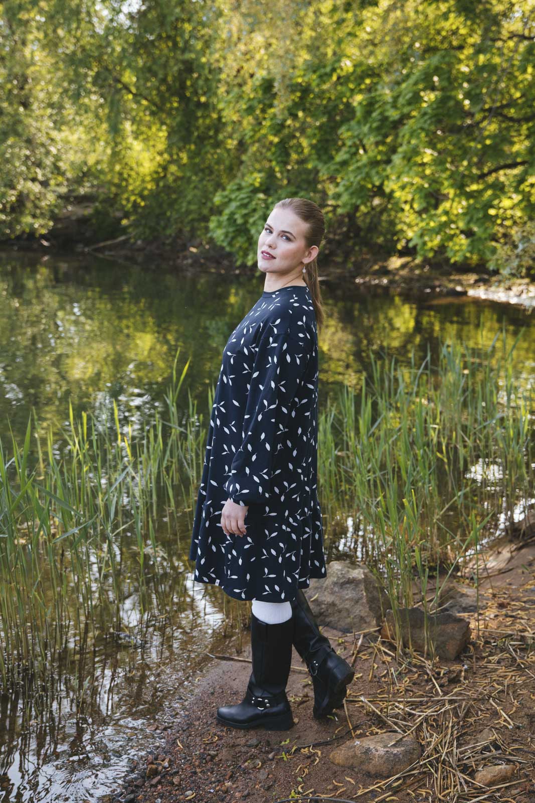 Ruffle Sweatshirt Dress, Indigo Wind - Image 4