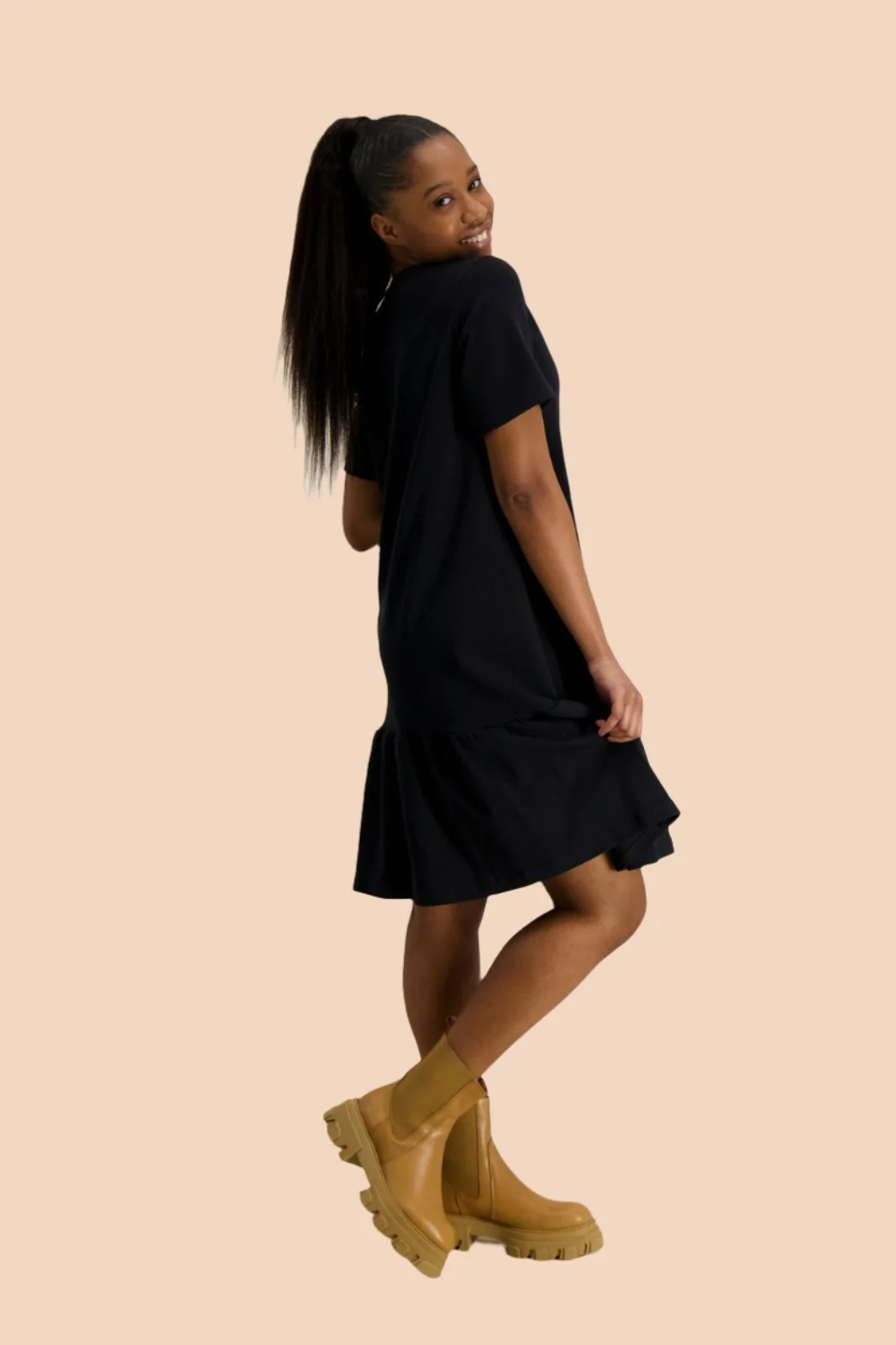 Ruffle T-shirt Dress, Black - Image 10