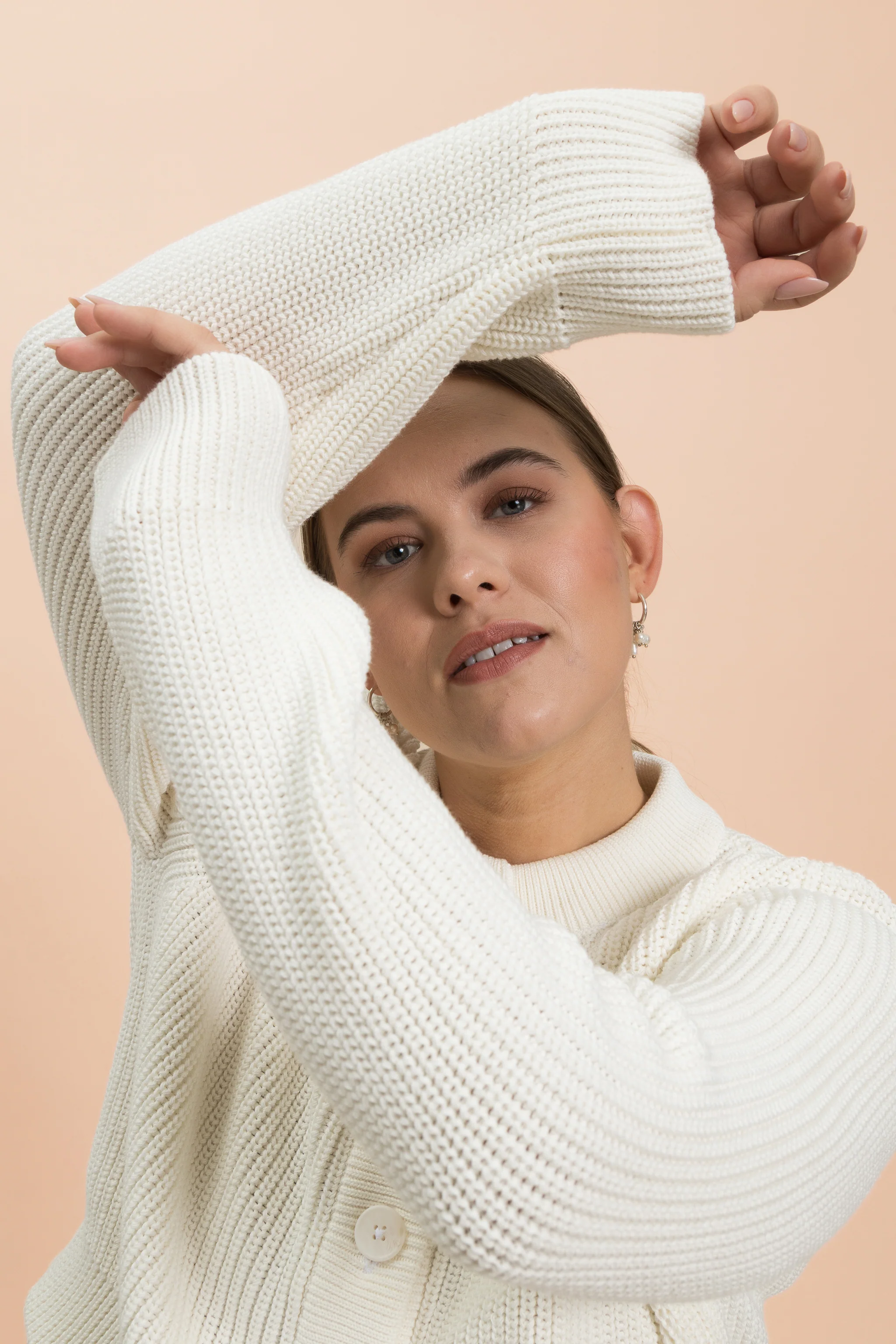 O-neck Cardigan, Offwhite - Image 20